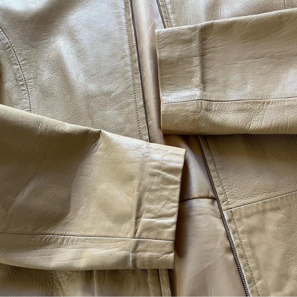 Leather Jacket - Picture 5 of 7